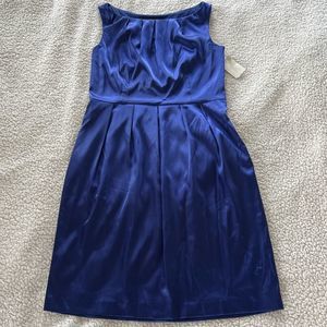𝅺NWT Jessica Howard Sleeveless Royal Blue Satin Pleated Dress, Size 12